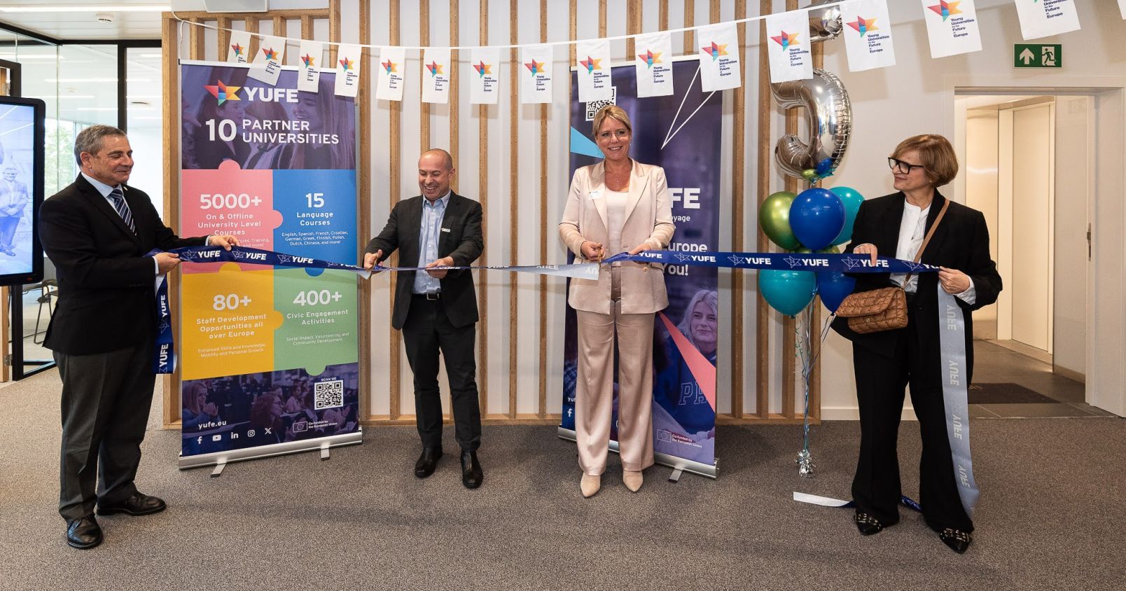 The symbolic opening of the Brussels office was carried out by Daniel Mouchard-Zay, newly appointed President of the YUFE, and his predecessor, Rianne Letschert 