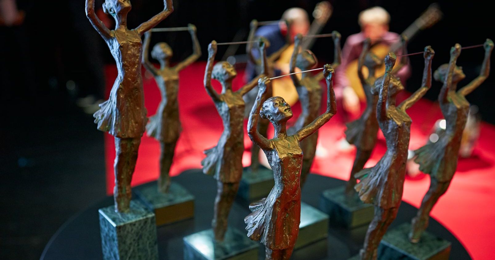 Statuetki przyznawane laureatom konkursu StRuNa