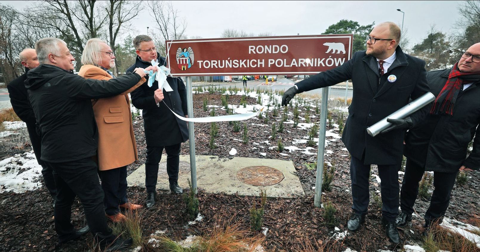 Tribute to Spitsbergen explorers