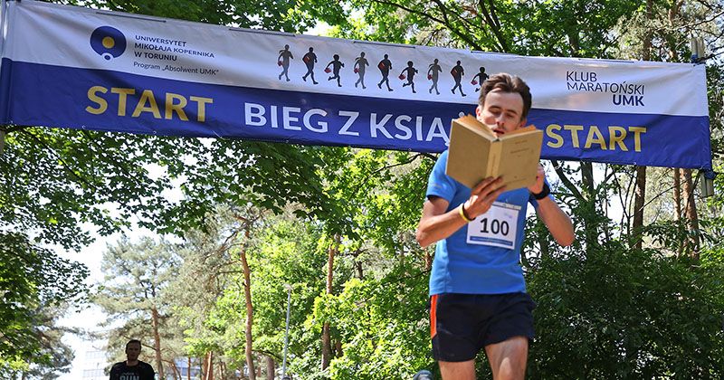 VII Bieg z książką