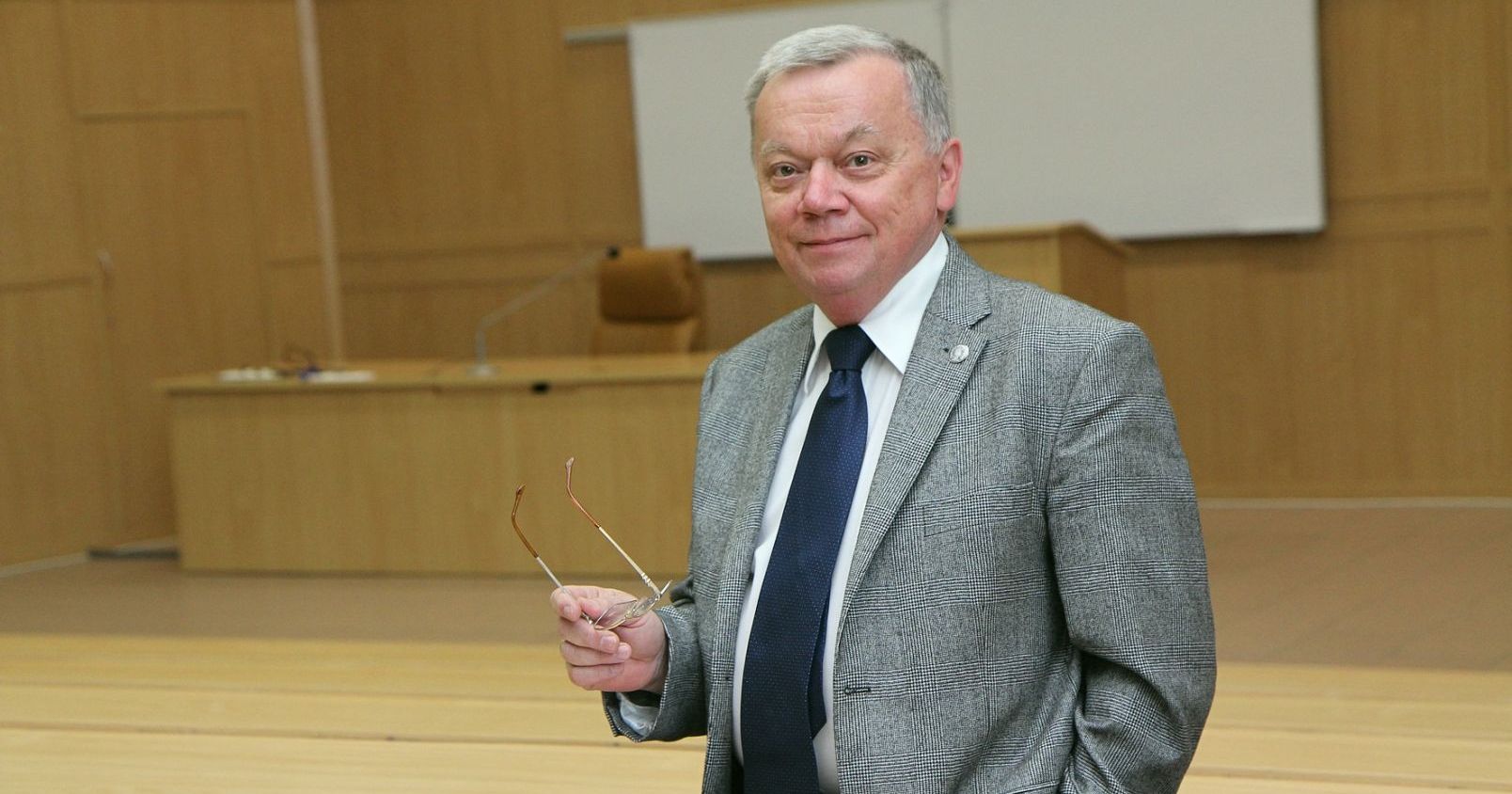 Dr hab. Henryk Nowicki, prof. UMK