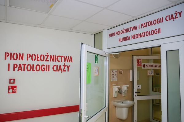 Otwarcie traktu porodowego w Szpitalu Uniwersyteckim nr 2 im dr. Jana Biziela w Bydgoszczy [fot. Andrzej Romański] Kliknij, aby powiększyć zdjęcie