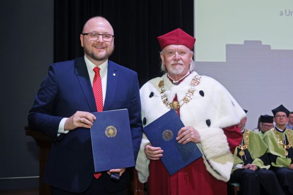 Inauguracja roku akademickiego 2024/2025 (1.10.2024) [fot. Andrzej Romański] Kliknij, aby powiększyć zdjęcie