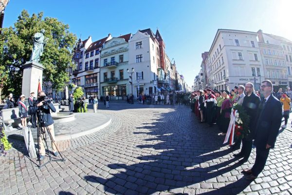 Inauguracja roku akademickiego 2024/2025 (1.10.2024) [fot. Andrzej Romański] Kliknij, aby powiększyć zdjęcie