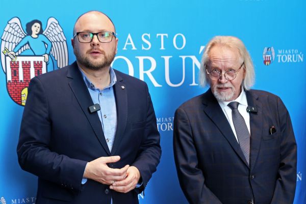 Konferencja prasowa dotycząca współpracy Uniwersytetu Mikołaja Kopernika z władzami miasta Torunia [Andrzej Romański] Kliknij, aby powiększyć zdjęcie