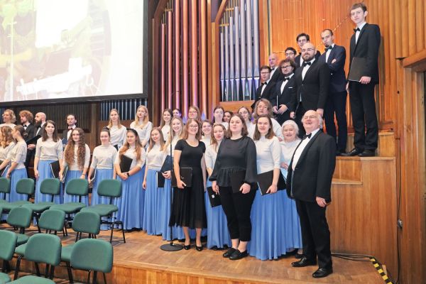 Jubileusze Collegium Medicum UMK uroczystość w Bydgoszczy (Filharmonia Pomorska,  25.11.2024) [fot. Andrzej Romański] Kliknij, aby powiększyć zdjęcie