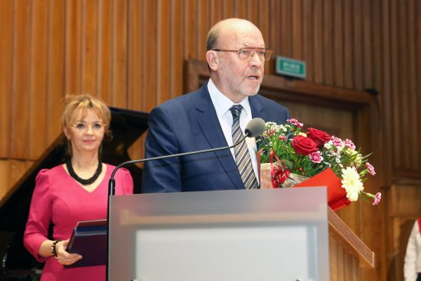 Jubileusze Collegium Medicum UMK uroczystość w Bydgoszczy (Filharmonia Pomorska,  25.11.2024) [fot. Andrzej Romański] Kliknij, aby powiększyć zdjęcie