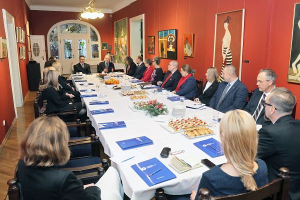 Spotkanie władz UMK i Uniwersytetu Kazimierza Wielkiego w Bydgoszczy (Collegium Maximum, 16.12.2024) [fot. Andrzej Romański] Kliknij, aby powiększyć zdjęcie