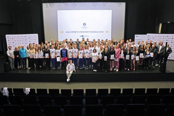 Gala sportu akademickiego (Od Nowa, 19.12.2024) [fot. Andrzej Romański] Kliknij, aby powiększyć zdjęcie