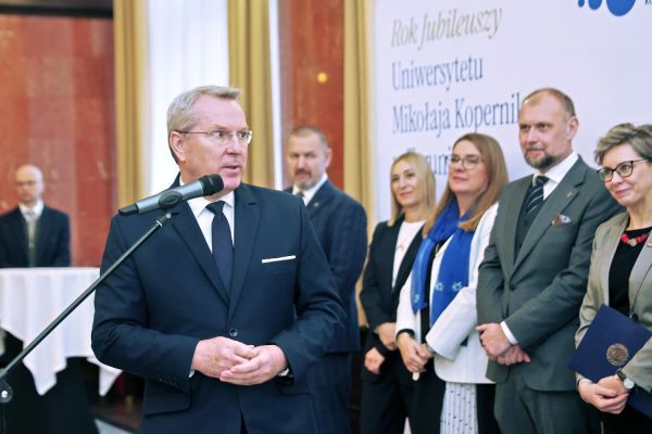 Spotkanie noworoczne w Collegium Maximum UMK (8.01.2025) [fot. Andrzej Romański] Kliknij, aby powiększyć zdjęcie