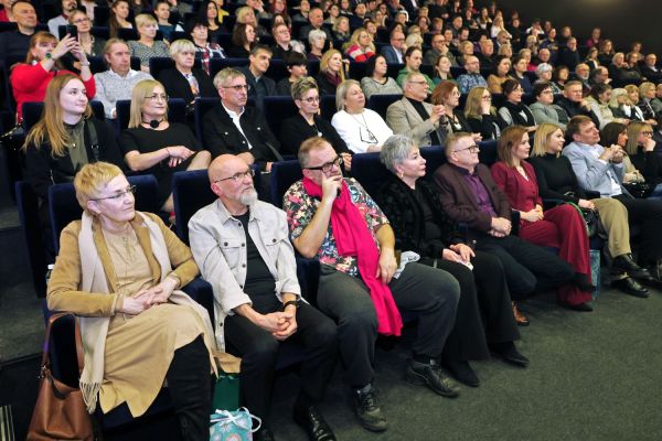 Wernisaż wystawy "Wyśniony Świat" Jacka Yerki  (Od Nowa, 20.01.2025) [fot. Andrzej Romański] Kliknij, aby powiększyć zdjęcie