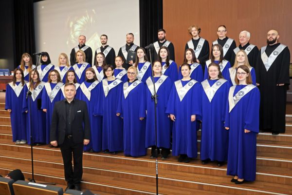 Uroczystość Święta Uniwersytetu jubileusz 80-lecia UMK (19.02.2025) [fot. Andrzej Romański] Kliknij, aby powiększyć zdjęcie