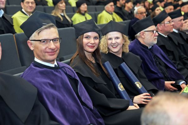 Uroczystość Święta Uniwersytetu jubileusz 80-lecia UMK (19.02.2025) [fot. Andrzej Romański] Kliknij, aby powiększyć zdjęcie