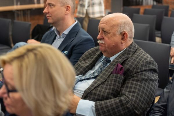 Podpisanie umowy na budowę Centrum Stomatologii UMK [fot. Mariusz Kowalikowski] Kliknij, aby powiększyć zdjęcie