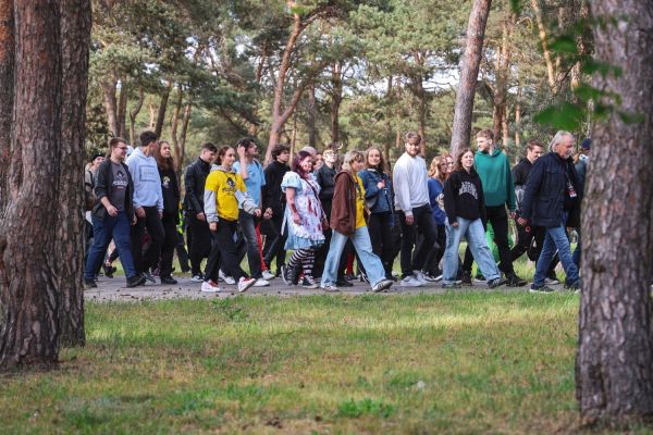 Piernikalia 2025 pochód ulicami miasta (16.05.2025) [fot. Andrzej Romański] Kliknij, aby powiększyć zdjęcie