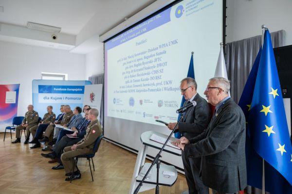  Kliknij, aby powiększyć zdjęcie