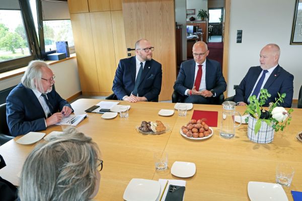Wizyta Wiceministra Nauki i Szkolnictwa Wyższego Marka Gzika  (29.05.2025)  [fot. Andrzej Romański] Kliknij, aby powiększyć zdjęcie