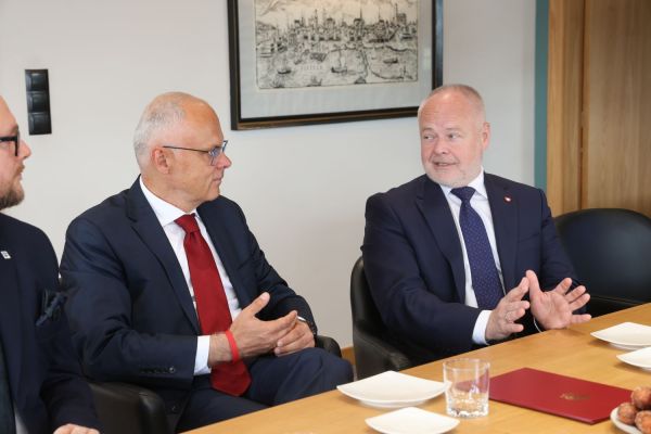 Wizyta Wiceministra Nauki i Szkolnictwa Wyższego Marka Gzika  (29.05.2025)  [fot. Andrzej Romański] Kliknij, aby powiększyć zdjęcie