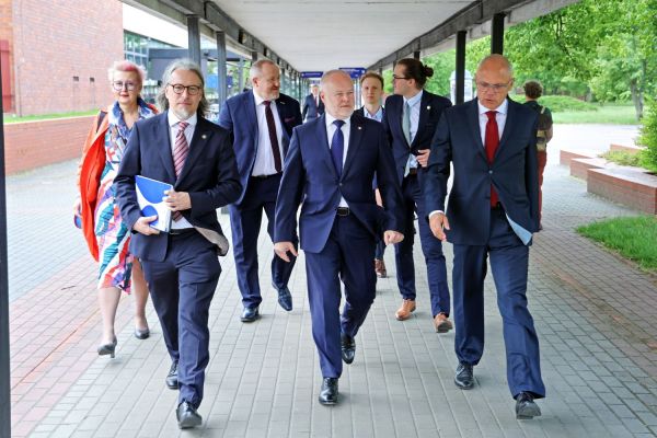 Wizyta Wiceministra Nauki i Szkolnictwa Wyższego Marka Gzika  (29.05.2025)  [fot. Andrzej Romański] Kliknij, aby powiększyć zdjęcie