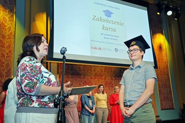 Zakończenie kursu "zerówka" Studium Kultury i Języka Polskiego dla Obcokrajowców [fot. Andrzej Romański] Kliknij, aby powiększyć zdjęcie
