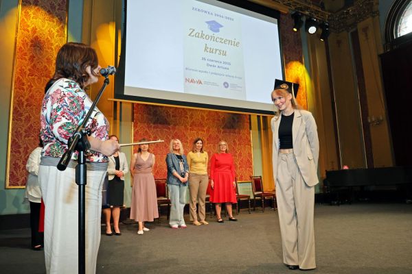 Zakończenie kursu "zerówka" Studium Kultury i Języka Polskiego dla Obcokrajowców [fot. Andrzej Romański] Kliknij, aby powiększyć zdjęcie