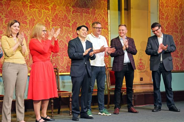 Zakończenie kursu "zerówka" Studium Kultury i Języka Polskiego dla Obcokrajowców [fot. Andrzej Romański] Kliknij, aby powiększyć zdjęcie
