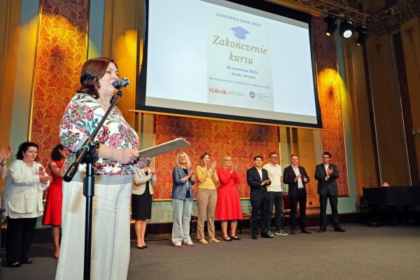 Zakończenie kursu "zerówka" Studium Kultury i Języka Polskiego dla Obcokrajowców [fot. Andrzej Romański] Kliknij, aby powiększyć zdjęcie