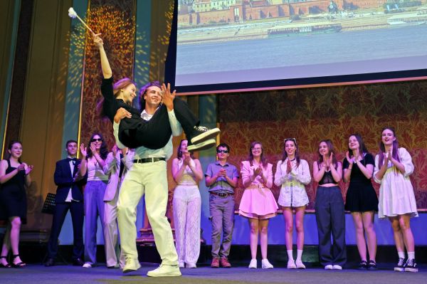 Zakończenie kursu "zerówka" Studium Kultury i Języka Polskiego dla Obcokrajowców [fot. Andrzej Romański] Kliknij, aby powiększyć zdjęcie