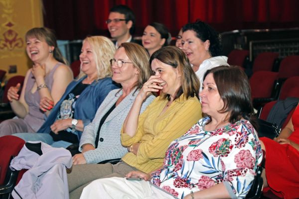 Zakończenie kursu "zerówka" Studium Kultury i Języka Polskiego dla Obcokrajowców [fot. Andrzej Romański] Kliknij, aby powiększyć zdjęcie
