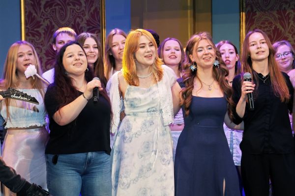Zakończenie kursu "zerówka" Studium Kultury i Języka Polskiego dla Obcokrajowców [fot. Andrzej Romański] Kliknij, aby powiększyć zdjęcie
