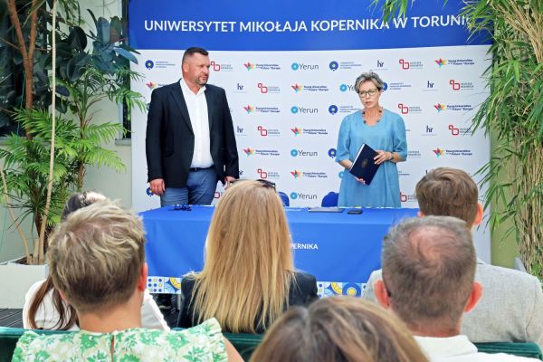 Umowa w spr obiegu papieru z firmą Miklan-Ryza  (ICNT, 01.07.2025) [fot. Andrzej Romański] Kliknij, aby powiększyć zdjęcie