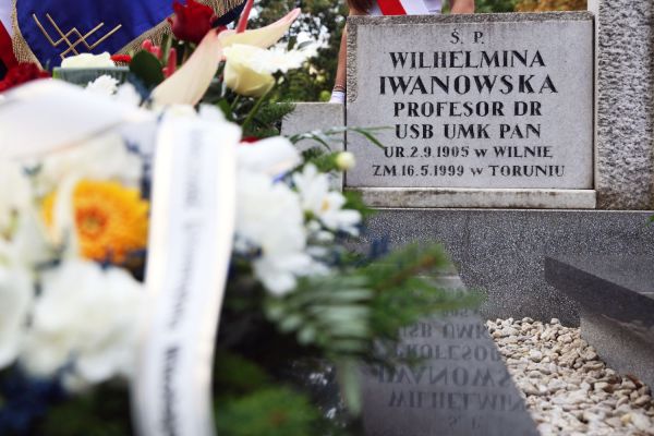 Obchody 120. rocznicy urodzin prof. Wilhelminy Iwanowskiej (2.09.2025) [fot. Andrzej Romański] Kliknij, aby powiększyć zdjęcie