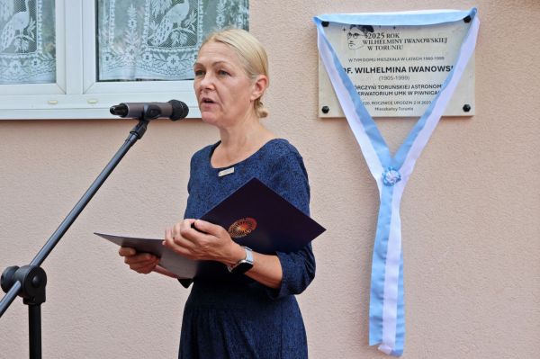 Obchody 120. rocznicy urodzin prof. Wilhelminy Iwanowskiej (2.09.2025) [fot. Andrzej Romański] Kliknij, aby powiększyć zdjęcie