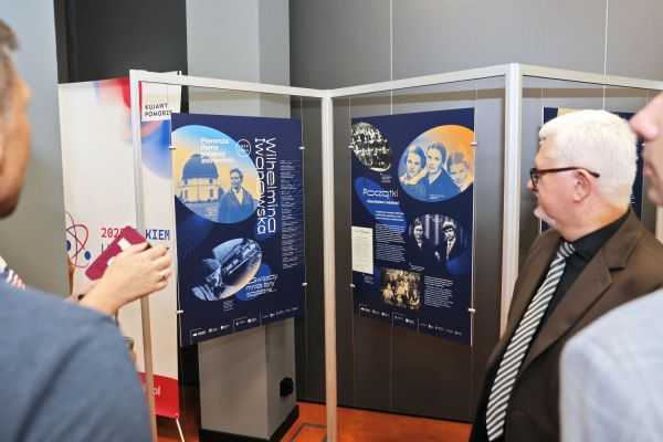 Obchody 120. rocznicy urodzin prof. Wilhelminy Iwanowskiej (2.09.2025) [fot. Andrzej Romański] Kliknij, aby powiększyć zdjęcie