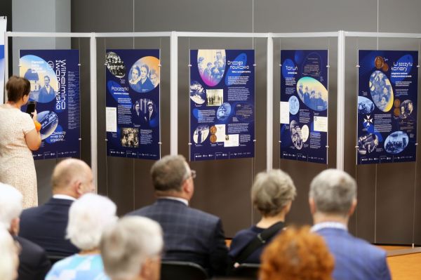 Obchody 120. rocznicy urodzin prof. Wilhelminy Iwanowskiej (2.09.2025) [fot. Andrzej Romański] Kliknij, aby powiększyć zdjęcie