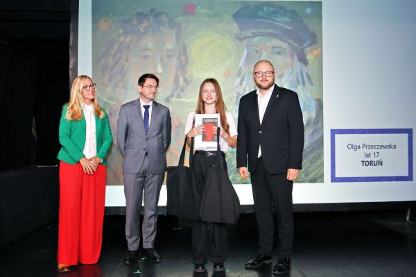  Kliknij, aby powiększyć zdjęcie