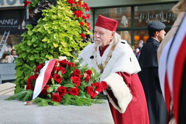  Kliknij, aby powiększyć zdjęcie