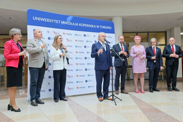  Kliknij, aby powiększyć zdjęcie