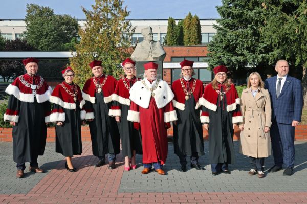  Kliknij, aby powiększyć zdjęcie