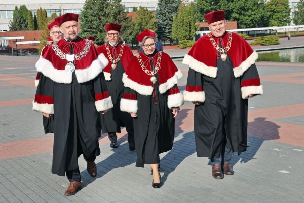  Kliknij, aby powiększyć zdjęcie
