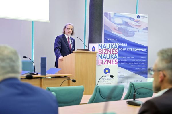  Kliknij, aby powiększyć zdjęcie