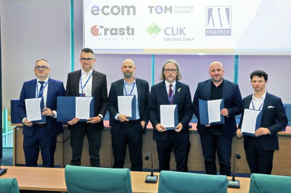  Kliknij, aby powiększyć zdjęcie