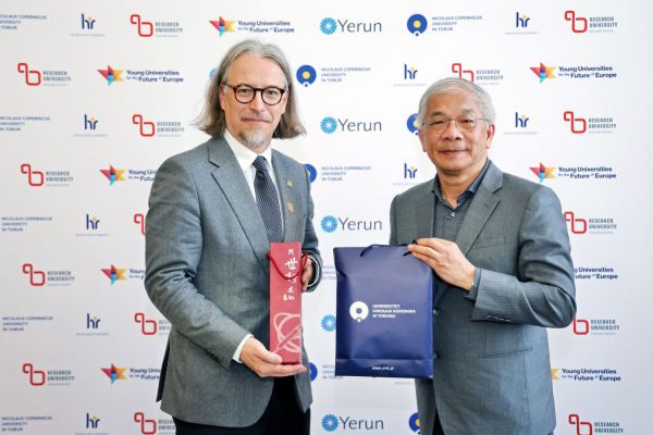  Kliknij, aby powiększyć zdjęcie