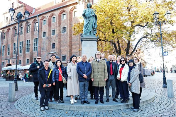  Kliknij, aby powiększyć zdjęcie