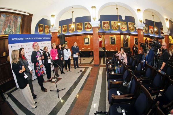  Click to enlarge image