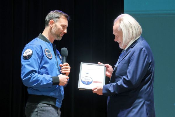 Astronauta Sławosz Uznański-Wiśniewski na UMK (Aula UMK, 20.11.2025) [fot. Andrzej Romański] Kliknij, aby powiększyć zdjęcie
