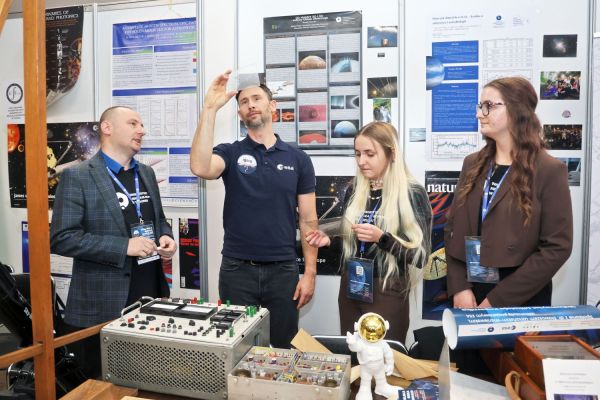 Astronauta Sławosz Uznański-Wiśniewski na UMK (Aula UMK, 20.11.2025) [fot. Andrzej Romański] Kliknij, aby powiększyć zdjęcie