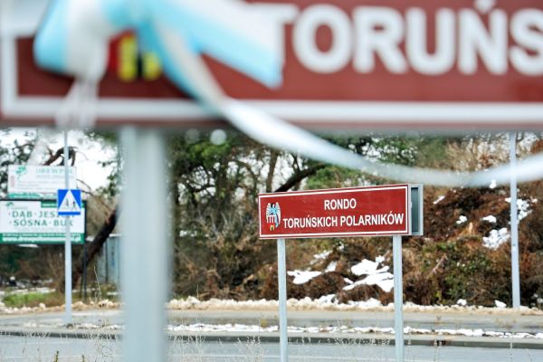 Rondo Toruńskich Polarników uroczystość nadania imienia (3.12.2025) [fot. Andrzej Romański] Kliknij, aby powiększyć zdjęcie