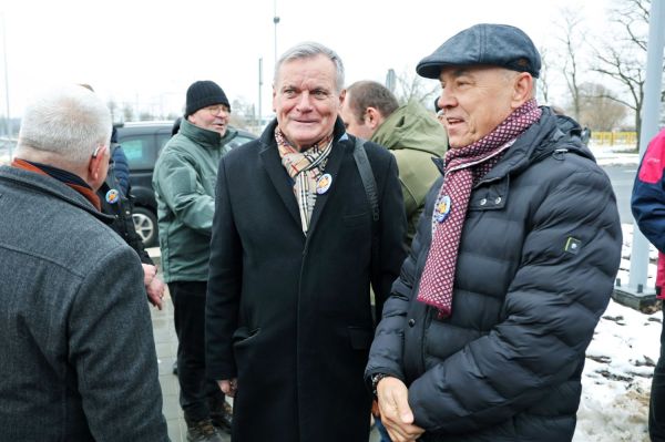 Rondo Toruńskich Polarników uroczystość nadania imienia (3.12.2025) [fot. Andrzej Romański] Kliknij, aby powiększyć zdjęcie