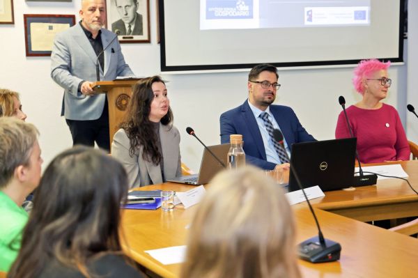  Click to enlarge image